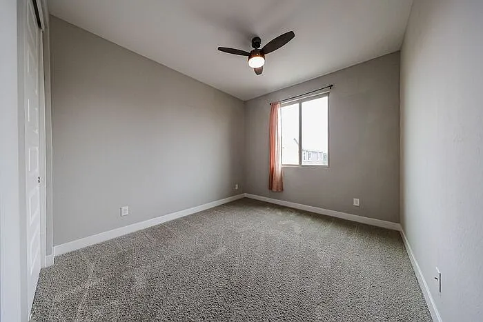 2044 W Trotter Trl — Photo 29