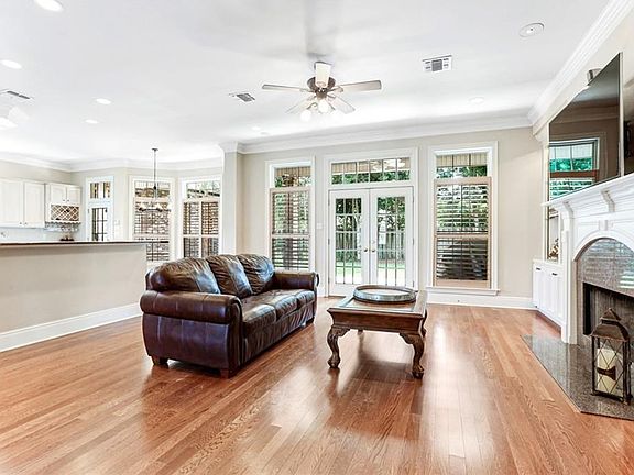 2nd image of 143 Primrose Dr