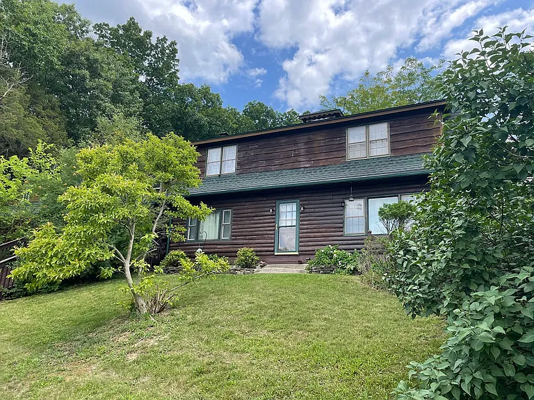 14900 Wellwood Rd #1 — Photo 30