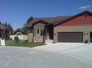 832 Olivia View Ln, Salt Lake City, UT 84107