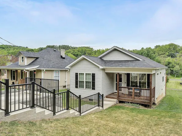 321 Craig Ave, Vinton, VA 24179