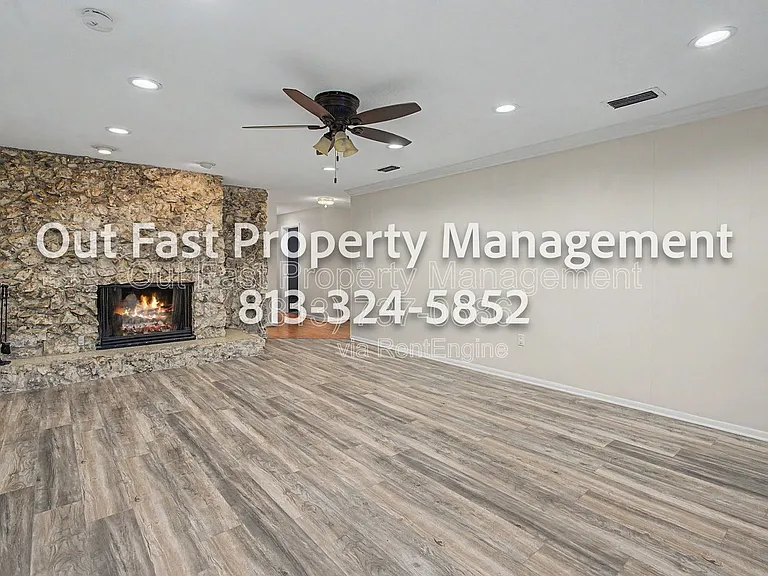 639 Howard Ave — Photo 35