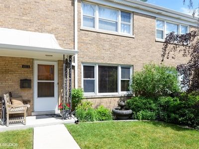 400 South Blvd UNIT B, Evanston, IL, 60202