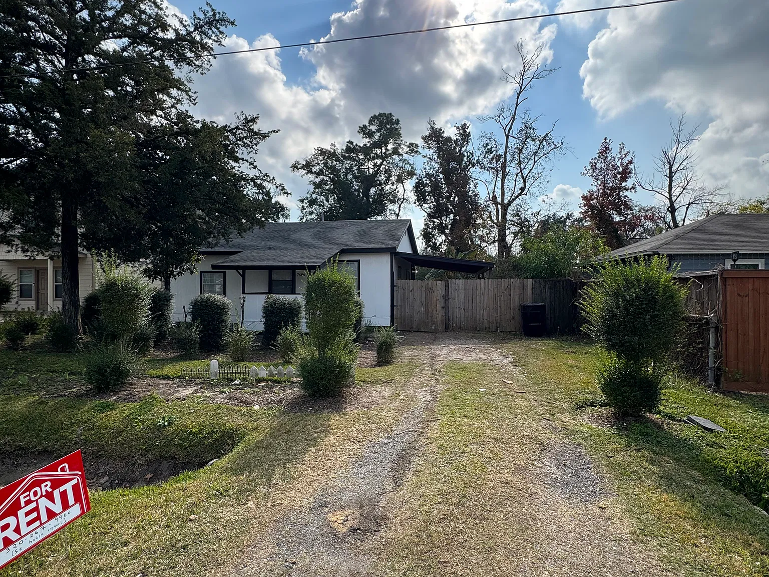 2 bed, 720 sqft, $1,100 — Photo 2