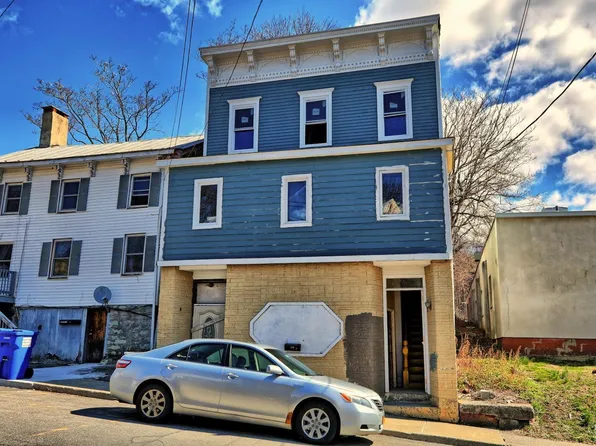 228 Water Street, Catskill, NY 12414