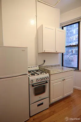 Rented by Halstead Real Estate | media 5