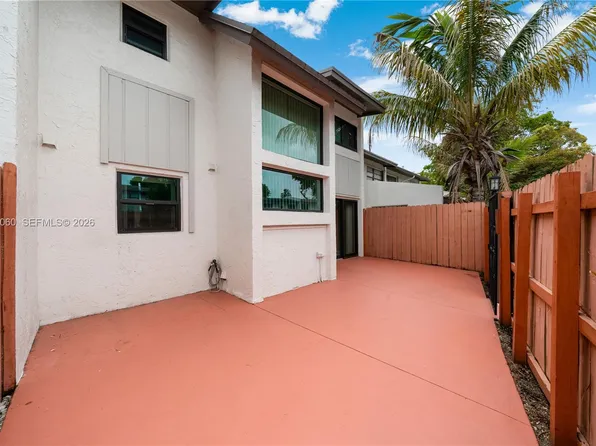 6929 SW 110th Ave, Miami, FL 33173