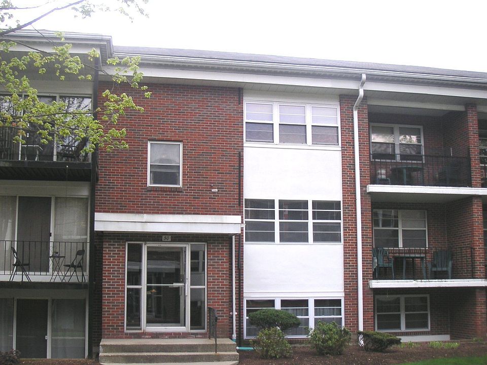 1st image of 30 Pleasant Dr APT 12