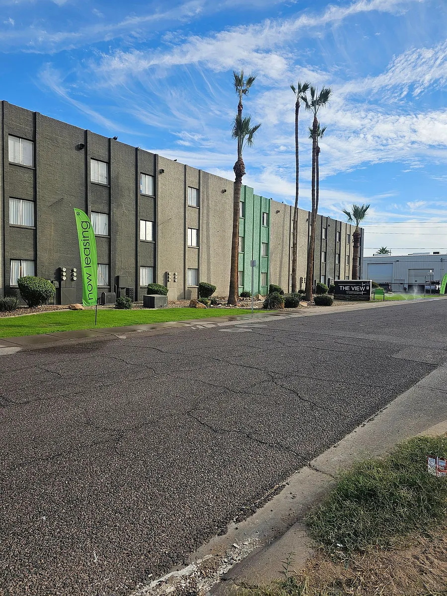 Building Photo - The View at North Mountain