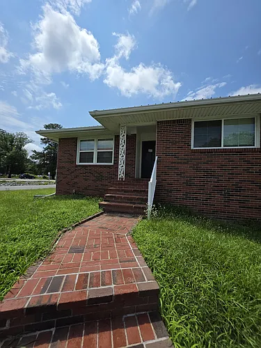 1611 Olive St #A Photo 1 1611 Olive St #A Photo 1