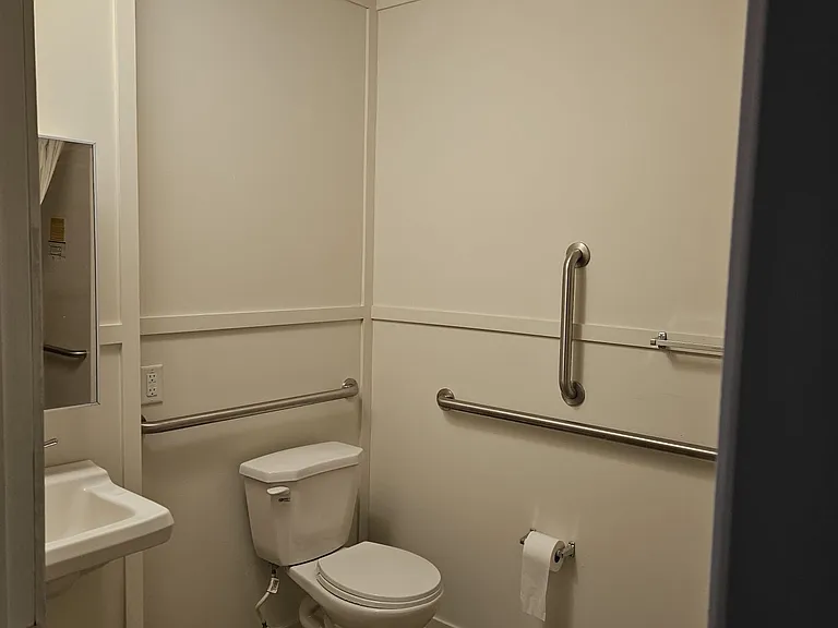 221 Whispering Pine Dr — Photo 10