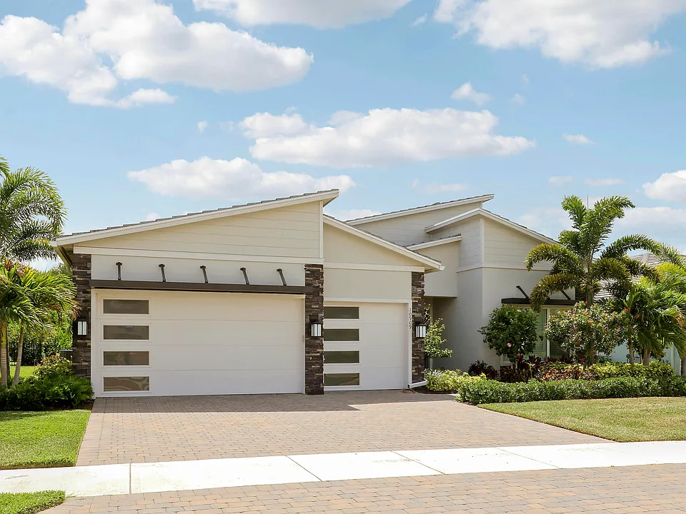 10909 Stellar Cir