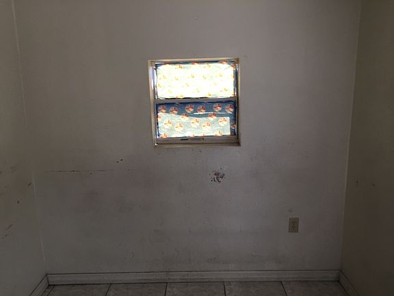 4th image of 8411 N Taliaferro Ave