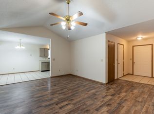 5483 S Jefferson Ave, Springfield, MO 65810