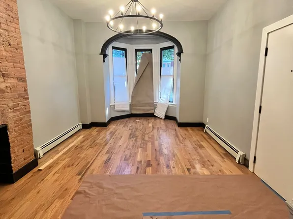 17 Belmont Avenue image 2 of 8