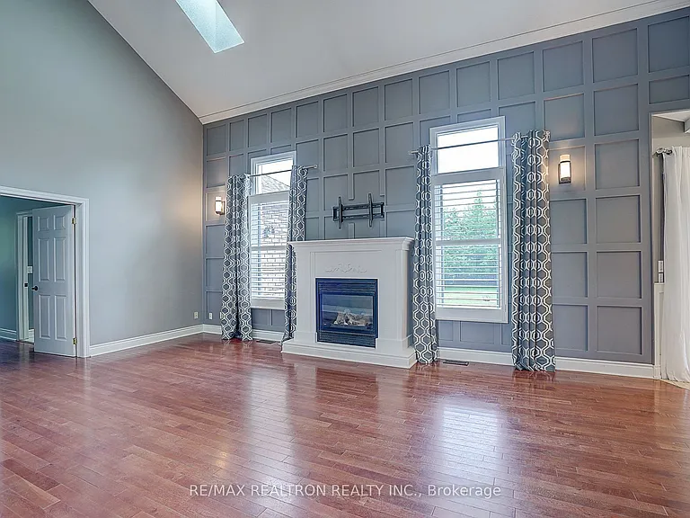 99 Hurd St — Photo 5