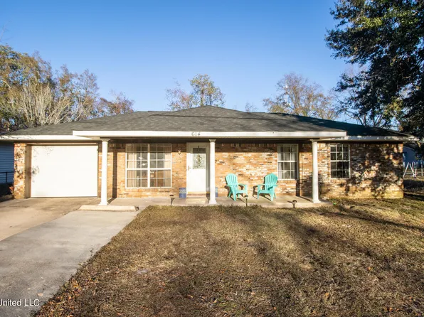 614 N Wright Ave, Long Beach, MS 39560