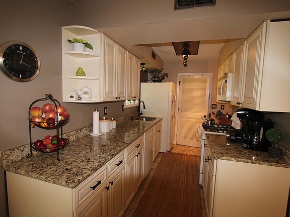 2nd image of 1C Milford Town Green Ln