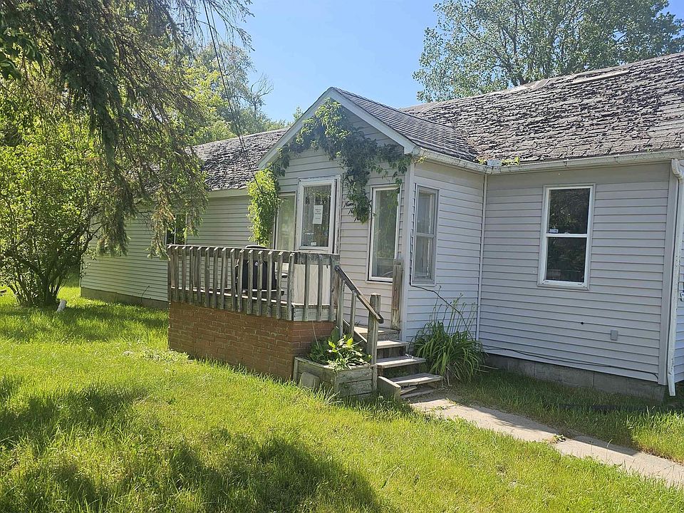 1st image of 999 N Cass Ave