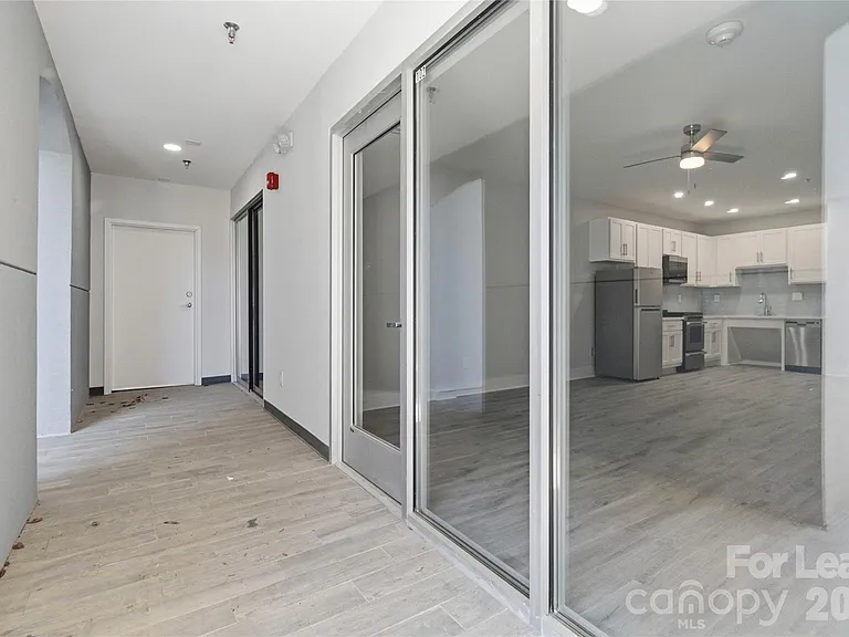 350 W Main Ave #102 — Photo 4