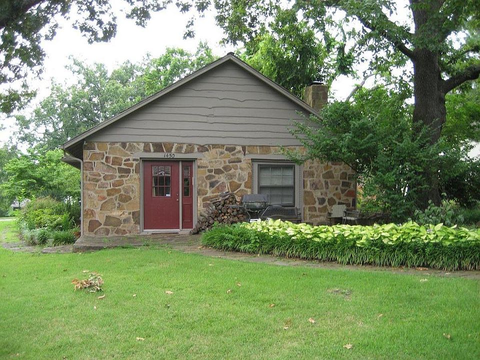 Entrance Studio Cottage
