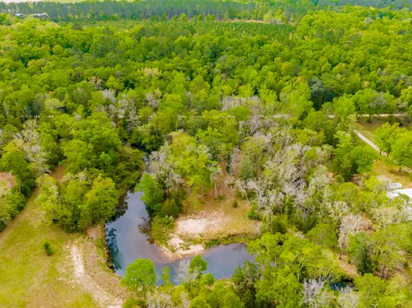 15039 Richards Ln, Magnolia Springs, AL 36555
