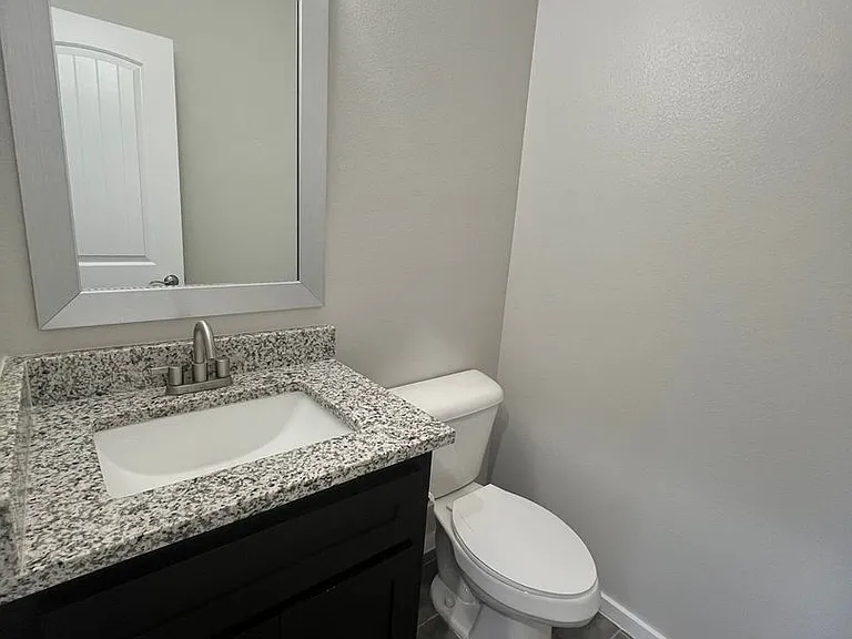 14836 Mike A Mendoza Ave — Photo 8