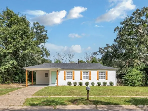 1715 E Dog River Dr, Mobile, AL 36605
