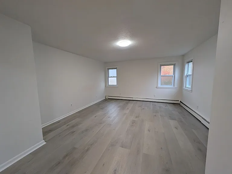 822 Prospect Ave — Photo 55