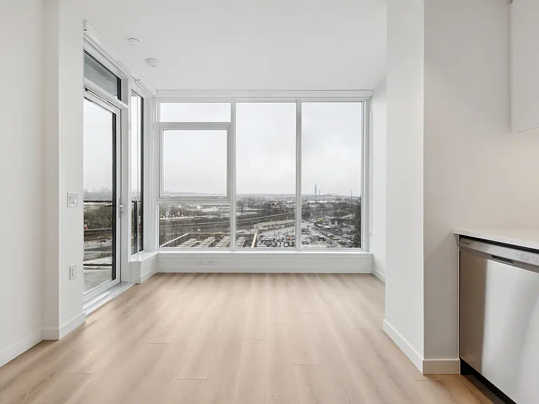 150 Braid St — Photo 36