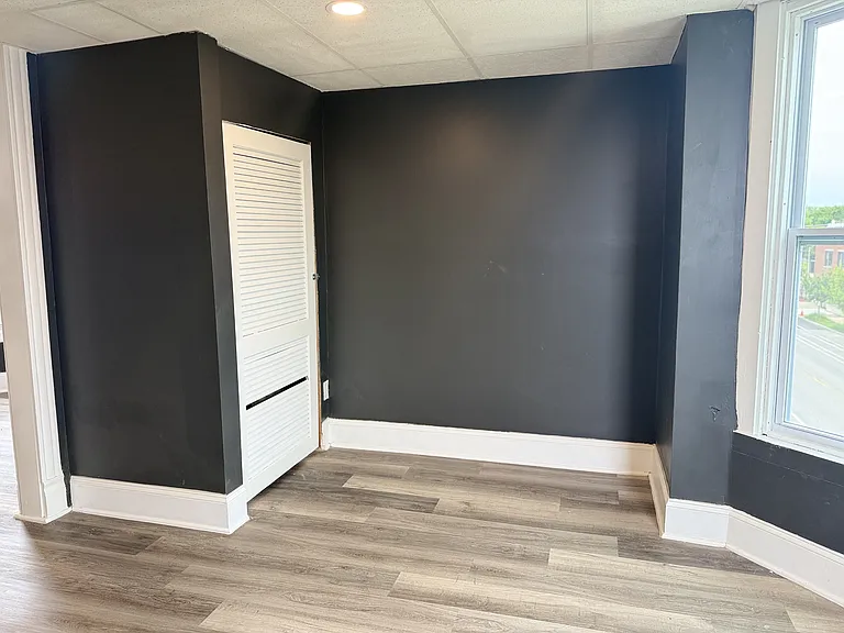 7450 S Maryland Ave #3S — Photo 14