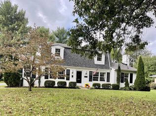 2033 Williamsburg Rd, Lexington, KY 40504