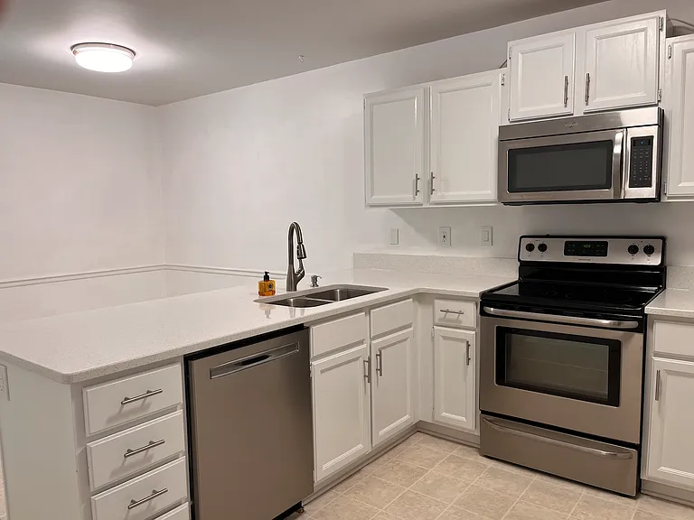 104 Sparger Springs Ln — Photo 5