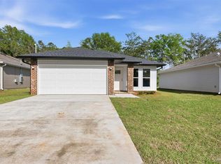 4002 Lancer St, Pace, FL 32571