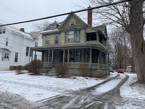 3rd image of 17 E High St