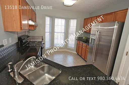 13518 Dansville Dr — Photo 5