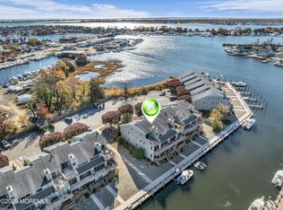 34 Hidden Harbor Dr, Pt Pleasant Boro, NJ 08742