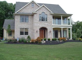 100 Saddle Dr, Exton, PA 19341