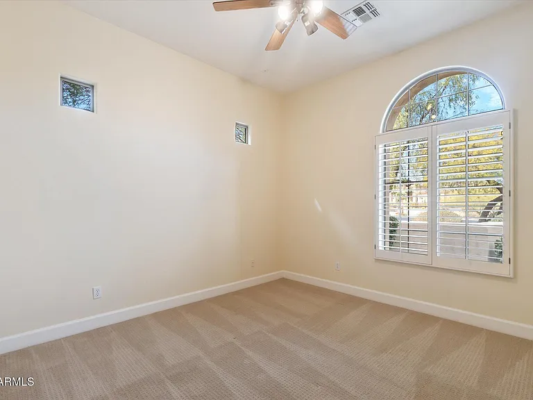 8451 E High Point Dr — Photo 22