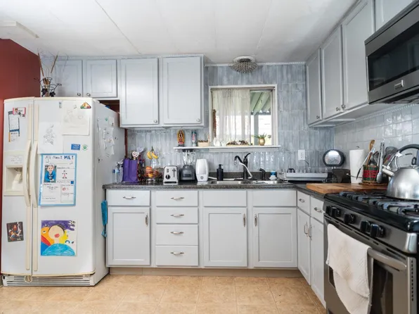 82 Vista Circle, Sonoma, CA 95476