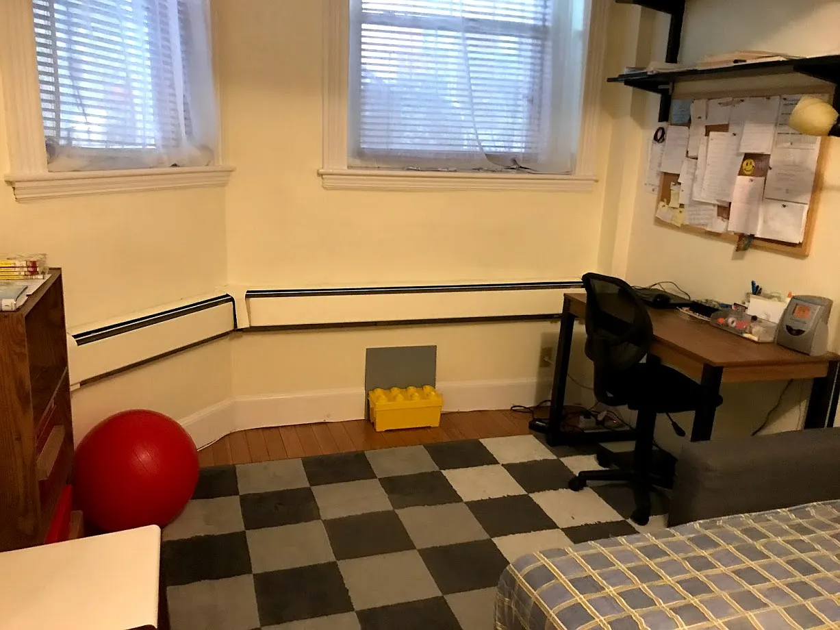 1 bed, 1.0 bath, $2,400 — Photo 2