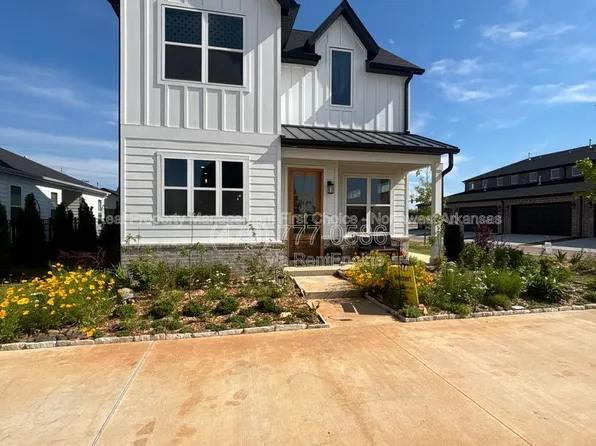 4017 W Sommerset St, Rogers, AR 72758