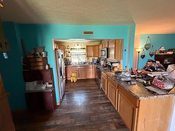 5th image of 12519 Pleasant Valley Rd