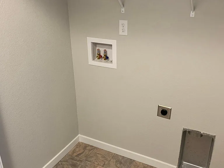 4680 Ports Down Ln — Photo 14