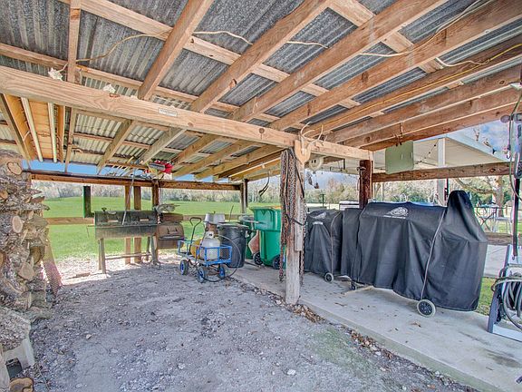 5th image of 2738 Fm 1942 Rd