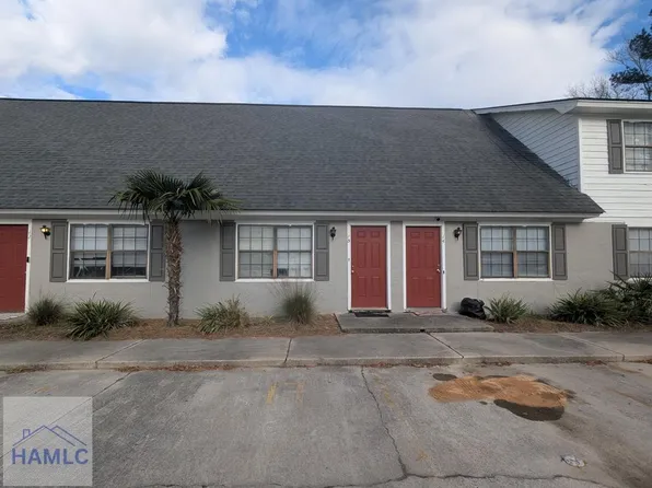 79-13 Ivey St, Richmond Hill, GA 31324