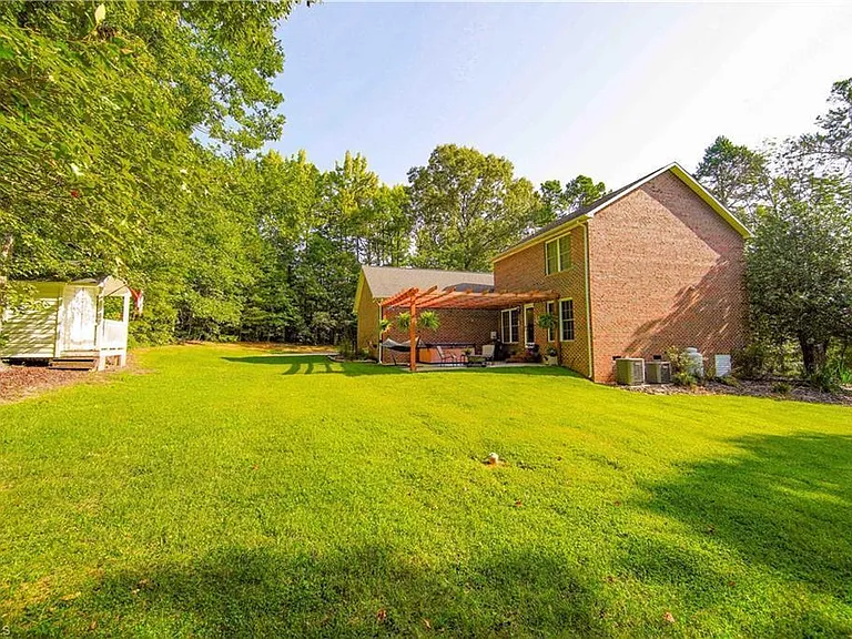 290 Gleason Ln — Photo 15