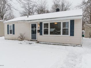 92 Cedar Ave N, Battle Creek, MI 49037