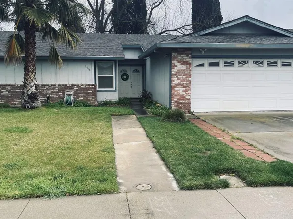 1426 Timber Ln, Manteca, CA 95336