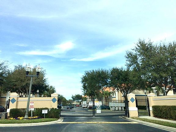 3rd image of 13208 Villa Vista Dr APT 106